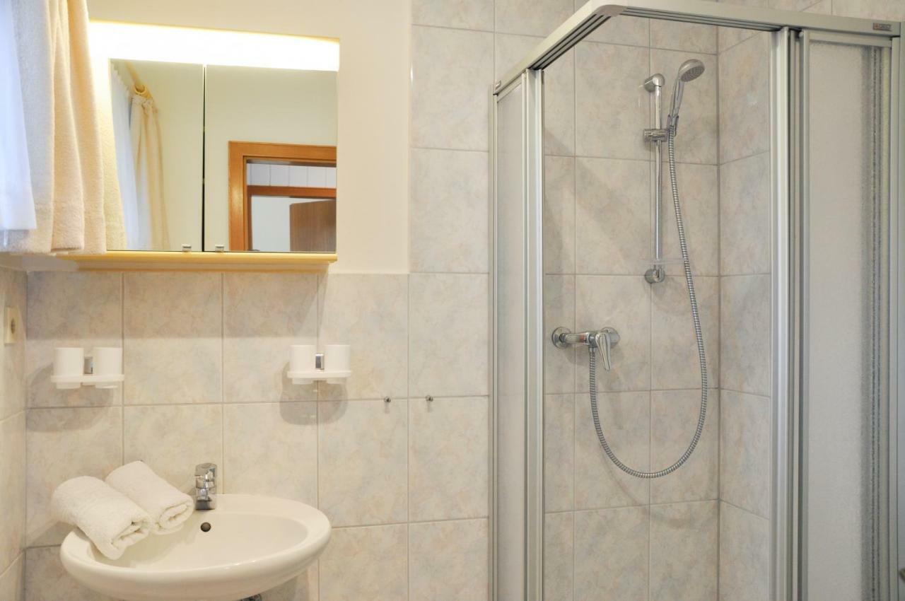 Haus Niemann Apartment Wyk auf Foehr Luaran gambar