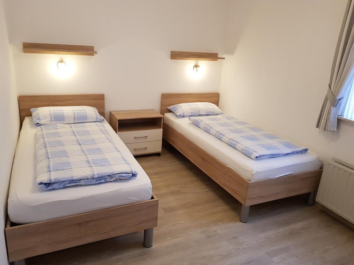 Haus Niemann Apartment Wyk auf Foehr Luaran gambar
